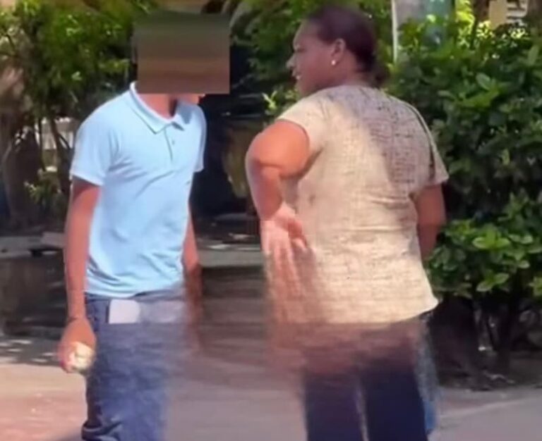 Estudiante lanza piedra a directora en Jímani